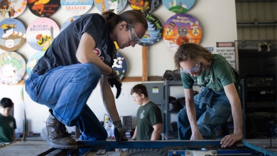 Cal Poly students work on this year's Rose Float
